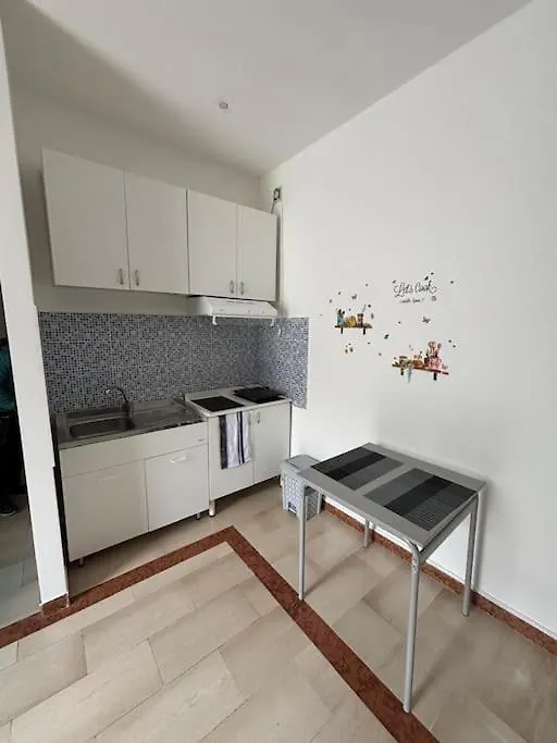 Il Botticino Appartamento 2 Nel Cuore Di Bari Italy